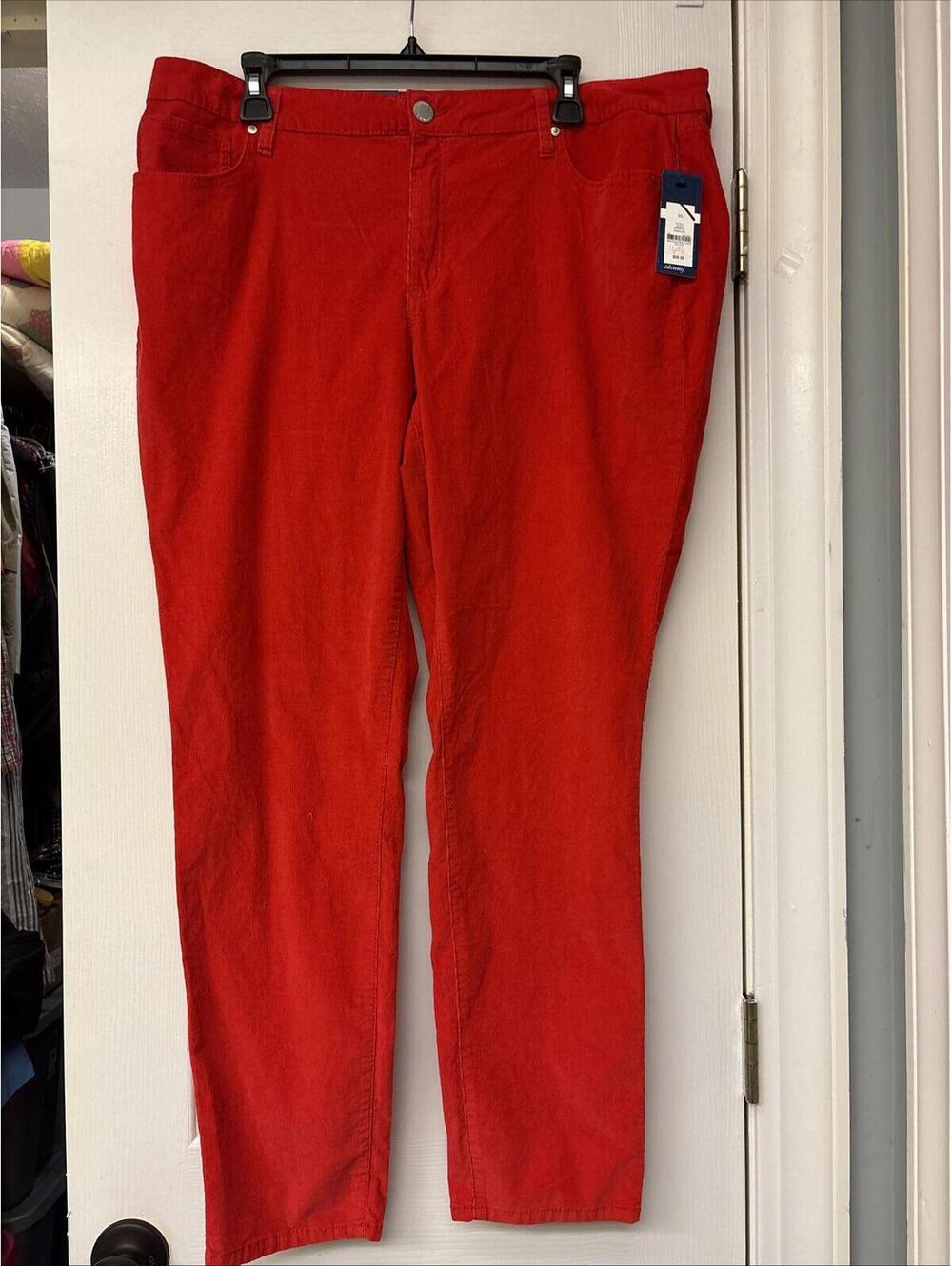NWT Crown & Ivy Core Stretch Corduroy Pants, Red. Size 16. Skinny. Holiday Love